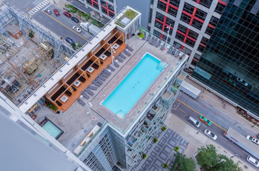 Skyline Suites - Walk To Mtcc, Acc, Rogers Centre & Entertainment District Toronto Eksteriør bilde